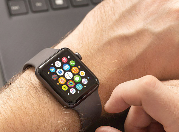 AppleWatch-ის მომხმარებლები კომპანიას სასამართლოში უჩივიან მიღებული ტრავმების გამო AppleWatch-ის მომხმარებლები კომპანიას სასამართლოში უჩივიან მიღებული ტრავმების გამო