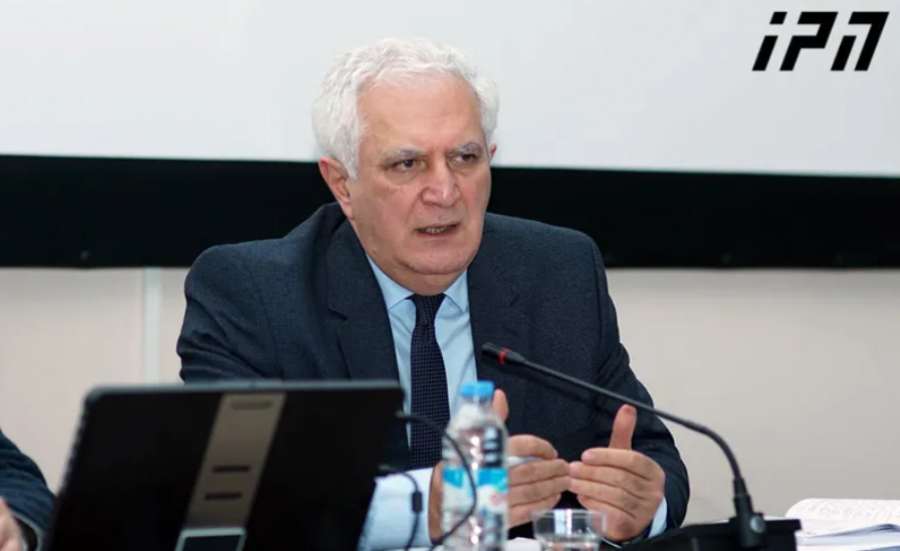 მე არავისთან უთანხმოებას არ ვცდილობ და არ მაქვს - ამირან გამყრელიძის პირველი კომენტარი თანამდებობის დატოვების შემდეგ მე არავისთან უთანხმოებას არ ვცდილობ და არ მაქვს - ამირან გამყრელიძის პირველი კომენტარი თანამდებობის დატოვების შემდეგ