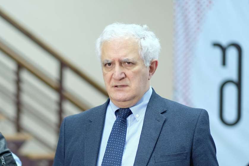 ამირან გამყრელიძე - იმუნური ფენა 85%-ს შეადგენს, მაგრამ თუ მას „ბუსტერით“ არ გავაძლიერებთ, 6-7 თვის შემდეგ შესუსტდება ამირან გამყრელიძე - იმუნური ფენა 85%-ს შეადგენს, მაგრამ თუ მას „ბუსტერით“ არ გავაძლიერებთ, 6-7 თვის შემდეგ შესუსტდება