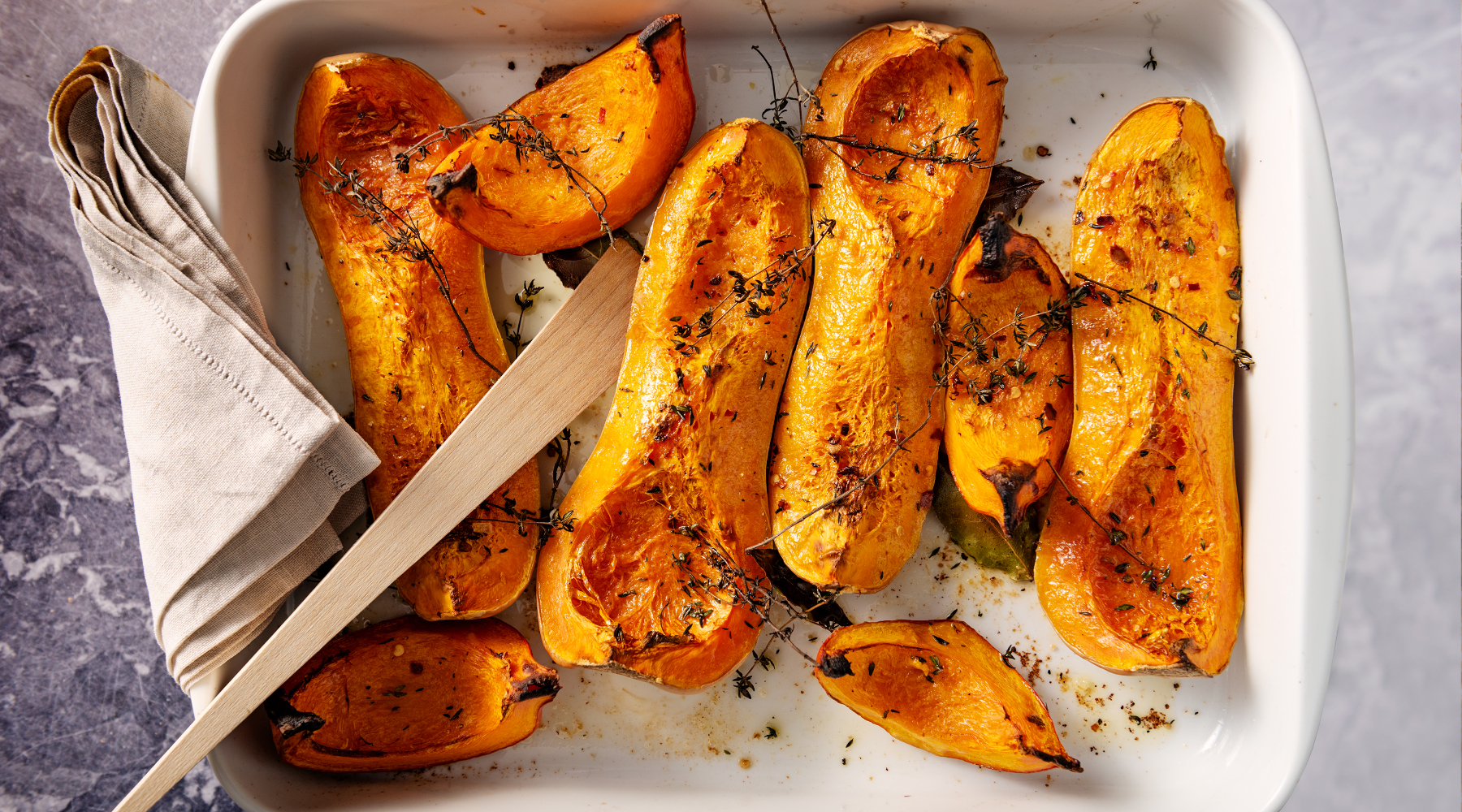 რატომ არის უკეთესი გამომცხვარი გოგრის ჭამა, ვიდრე მისი უმად მიღება? რატომ არის უკეთესი გამომცხვარი გოგრის ჭამა, ვიდრე მისი უმად მიღება?